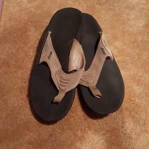 Reef thong sandals